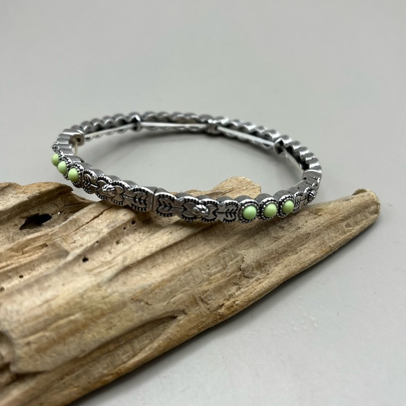 Silver and Green Women's Bracelet - Picture 2 of 4